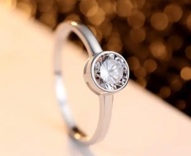 Daisy Philip Moissanite Solitaire Ring Engagement 925 Sterling Silver Gifts For Her