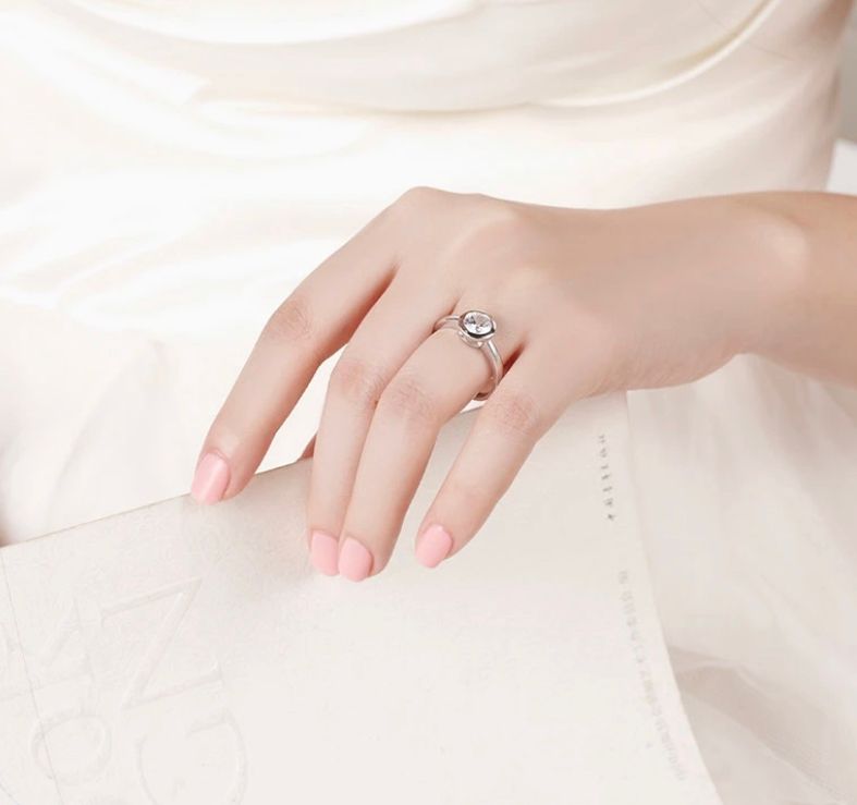 Daisy Philip Moissanite Solitaire Ring Engagement 925 Sterling Silver Gifts For Her