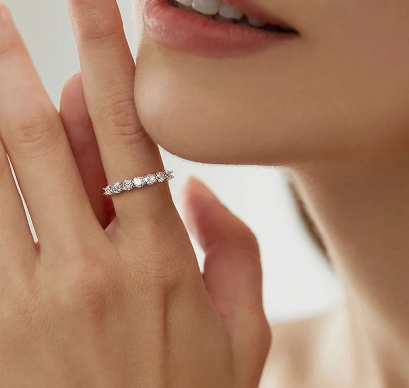 Daisy Philip Moissanite Ring 925 Sterling Silver Rings 18K White Gold Plated 7 Stone Gifts For Her