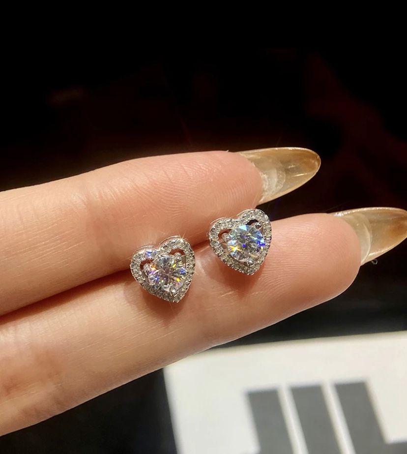 Daisy Philip Heart Moissanite Diamond Earrings, 0.5CT + 0.5CT GRA, 925 Sterling Silver Earrings Gifts For Her