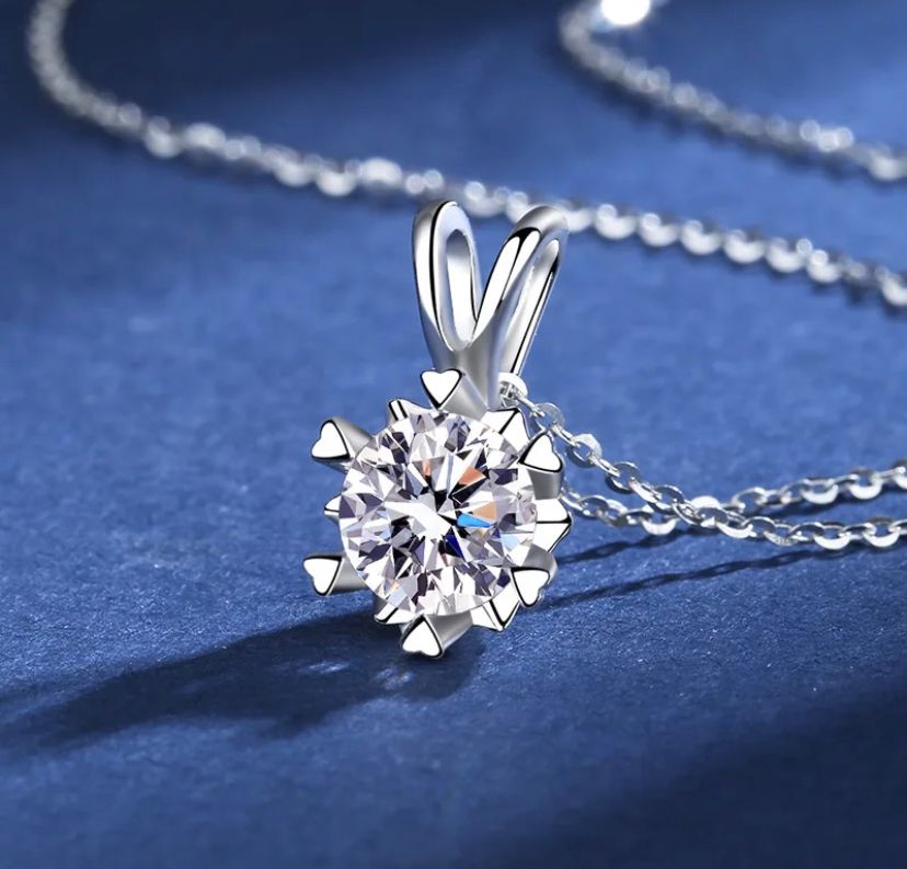 Daisy Philip Moissanite Diamond Necklace,1 Carat Sterling Silver Necklace Sparkling Gifts For Her