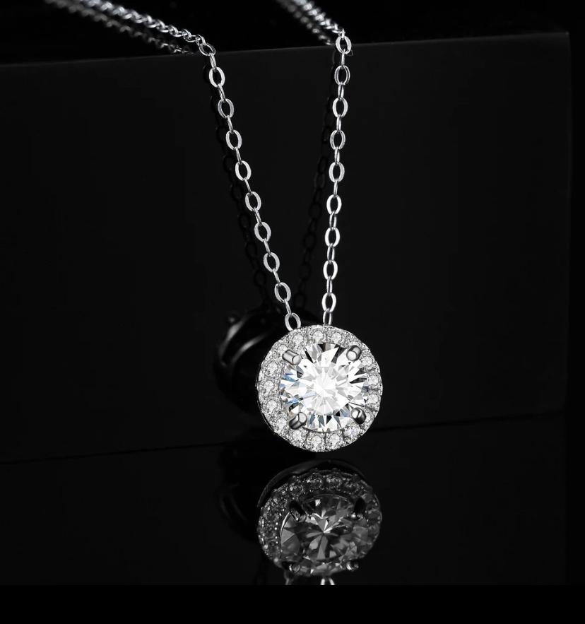Daisy Philip 1.2ct Moissanite Round Cut Halo Pendant Necklace for Women, 14K White Yellow Rose Gold Gifts For Her